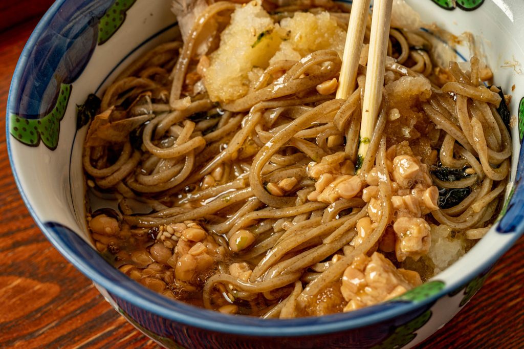 麺の再利用：新たな食感を楽しむ