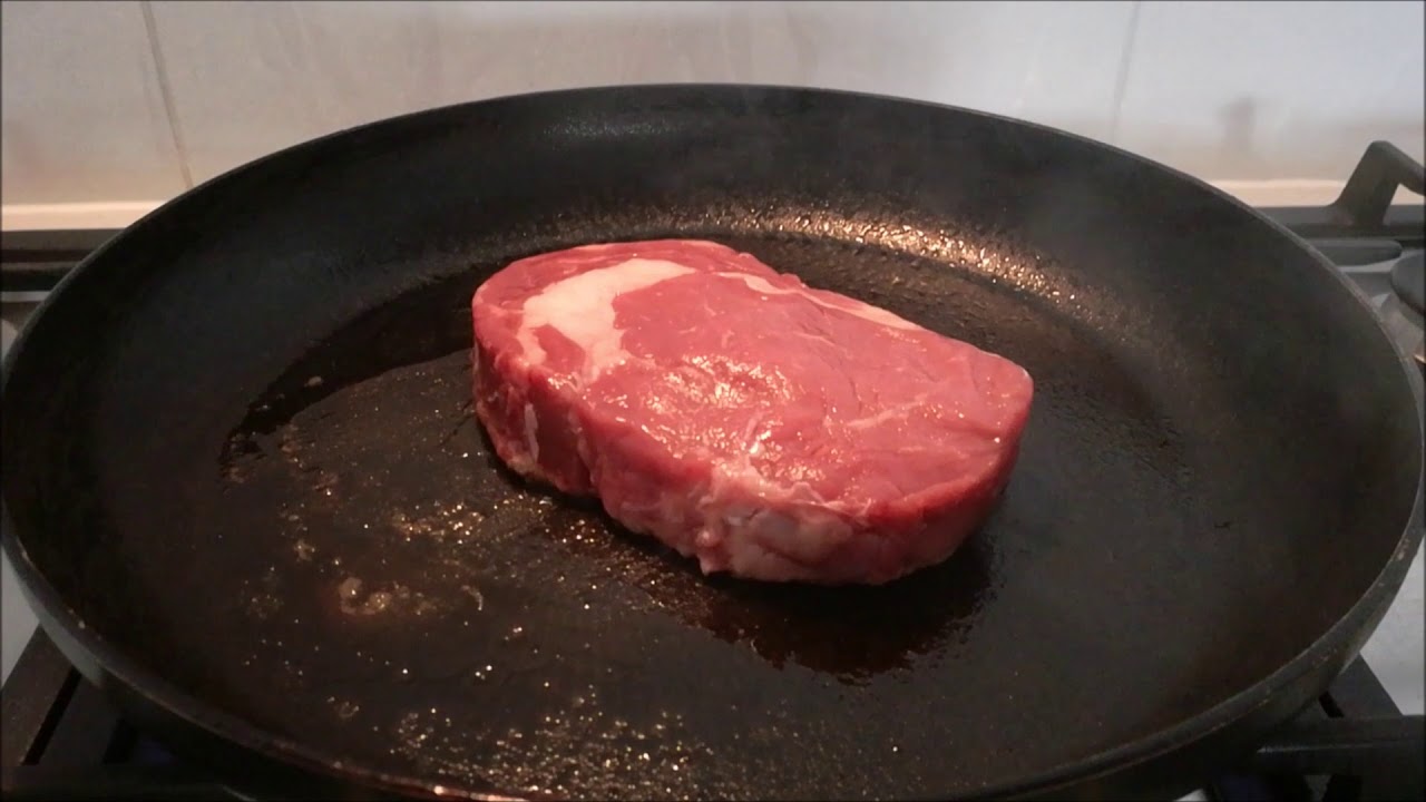 簡単豚の生姜焼き:簡単レシピとコツ 5 フライパン調理のコツ!最高の焼き加減をマスター