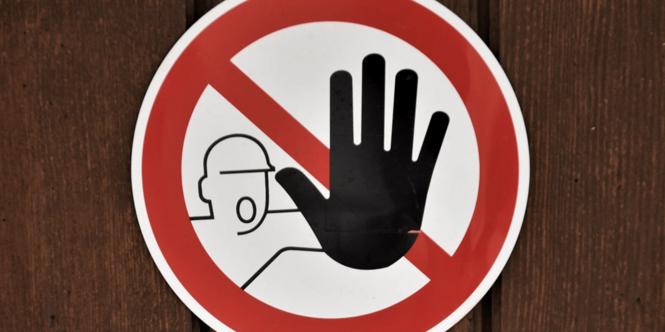 広告ブロッカーの活用による広告トラッキングの抑制