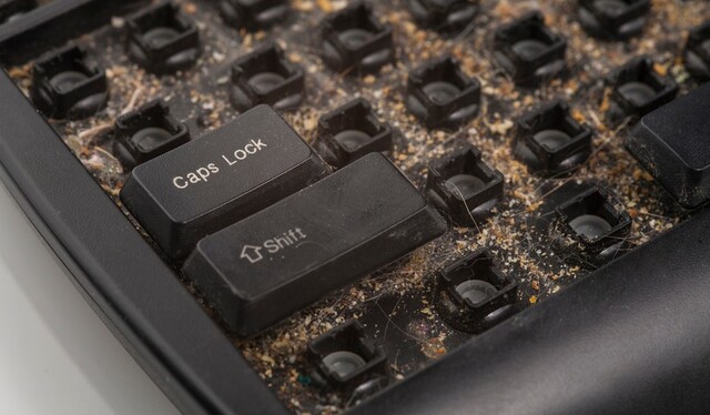 キーボードの掃除方法とメンテナンス 4 1. キーボードの種類別の掃除方法